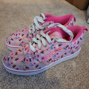 Adult Heelys - women's 8-9 read description
